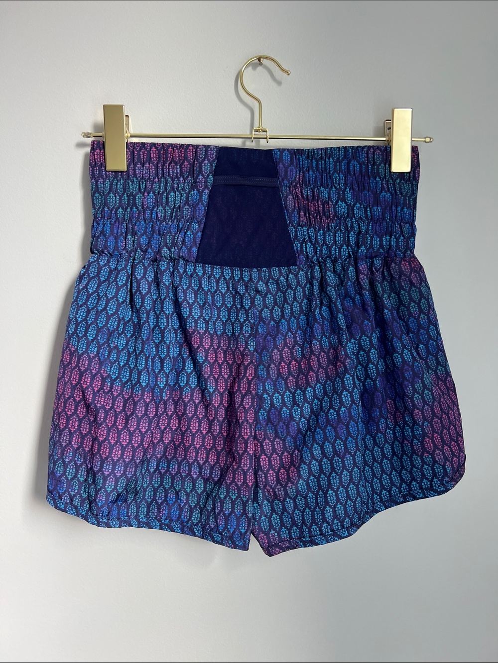 FP Movement by Free People | High-Waist Patterned Shorts in Blue & Purple Size S - Picture 4 of 16
